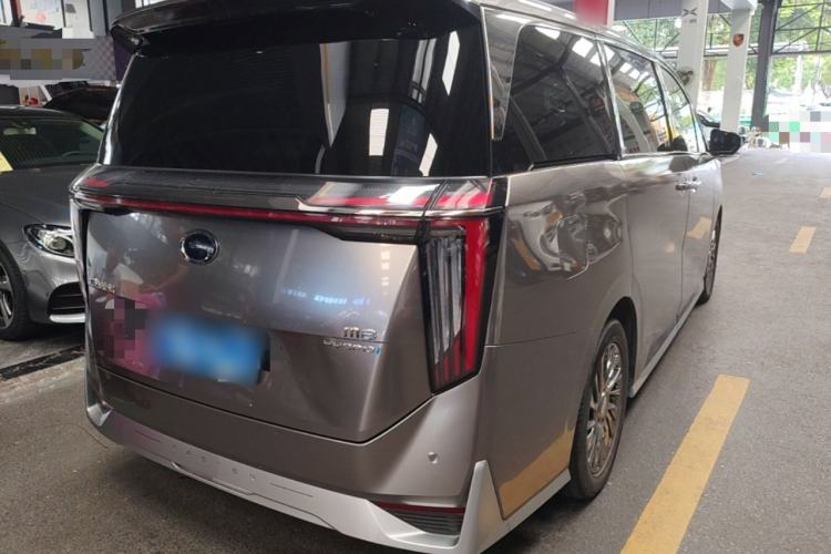 Used GAC Trumpchi M8 2023 Zongshi Series Dual-Motor Flagship Edition Rear Right 45 Deg