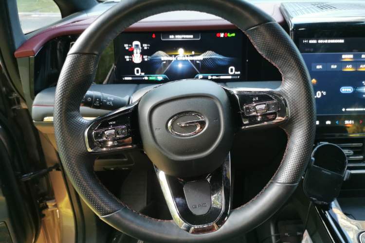 Used GAC Trumpchi M8 2023 Zongshi Series Dual-Motor YuZun Edition Steering Wheel