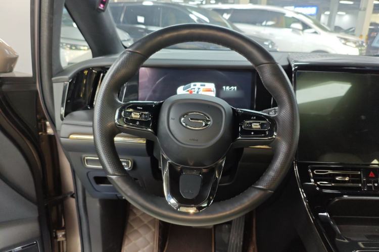 Used GAC Trumpchi M8 2023 Zongshi Series Dual-Motor YuZun Edition Steering Wheel