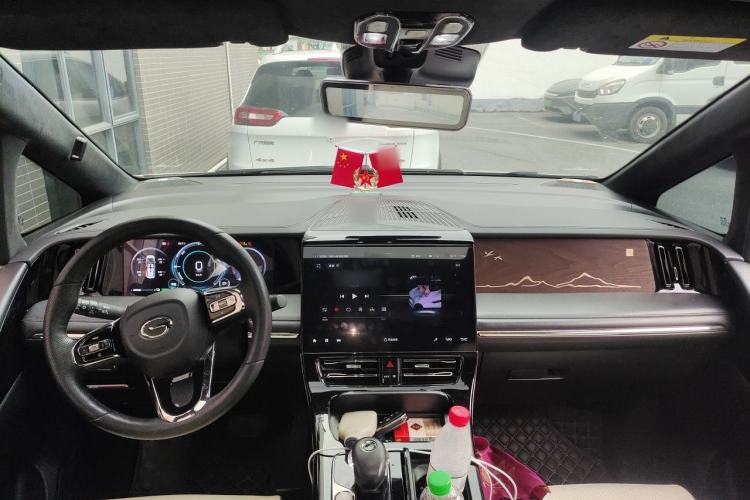 Used GAC Trumpchi M8 2023 Zongshi Series Dual-Motor YuZun Edition Center Console