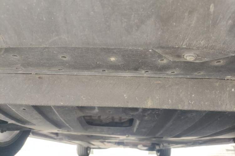 Used GAC Trumpchi M8 2023 Zongshi Series Dual-Motor YuZun Edition Chassis Front
