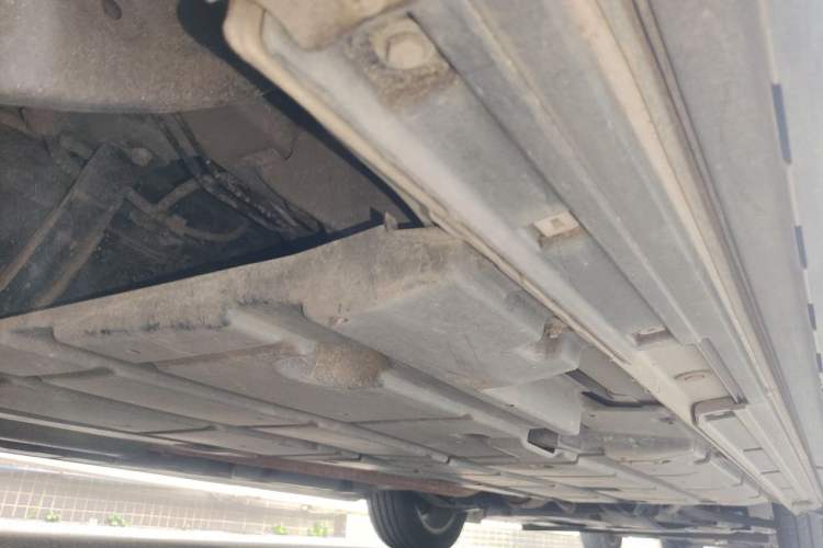 Used GAC Trumpchi M8 2023 Zongshi Series Dual-Motor YuZun Edition Chassis Rear Right
