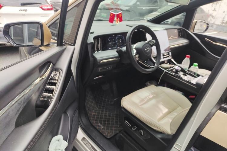 Used GAC Trumpchi M8 2023 Zongshi Series Dual-Motor YuZun Edition Driver Seat