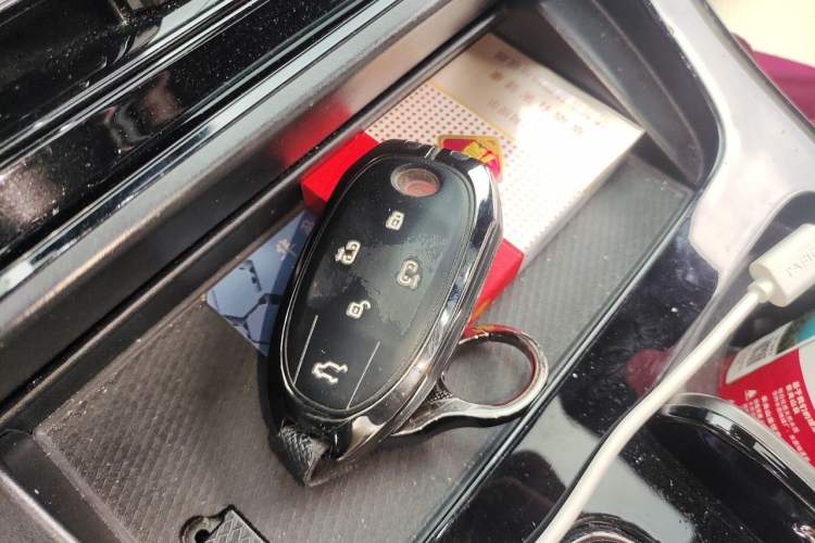 Used GAC Trumpchi M8 2023 Zongshi Series Dual-Motor YuZun Edition Vehicle Key