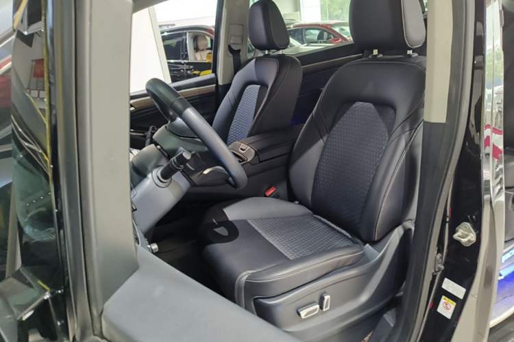 Used GAC Trumpchi M8 2023 Lingxiu Series 390T Luxury Edition Left Front Seat