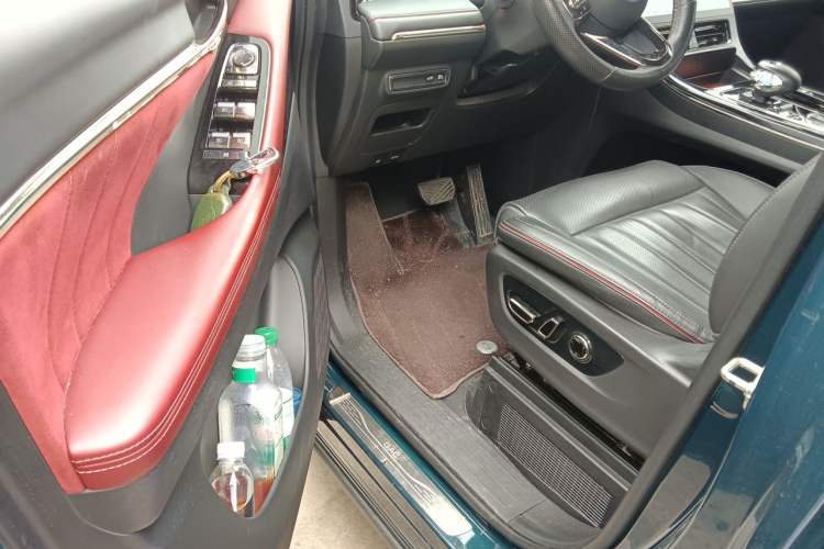 Used GAC Trumpchi M8 2023 Zongshi Series Dual-Motor Supreme Edition Driver Seat
