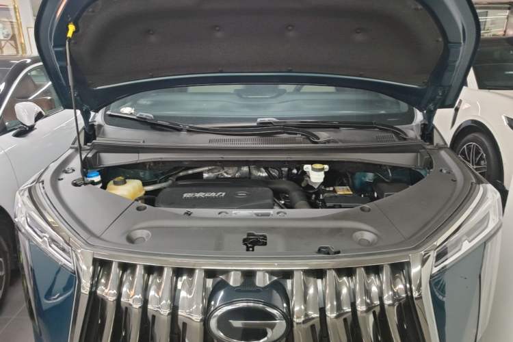 Used GAC Trumpchi M8 2023 Zongshi Series 400T Flagship Edition Engine Bay