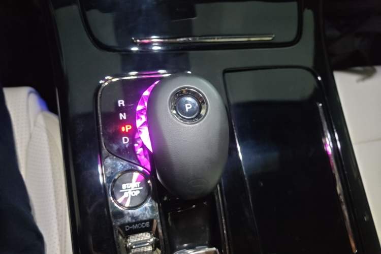 Used GAC Trumpchi M8 2023 Zongshi Series 400T Flagship Edition Gear Lever