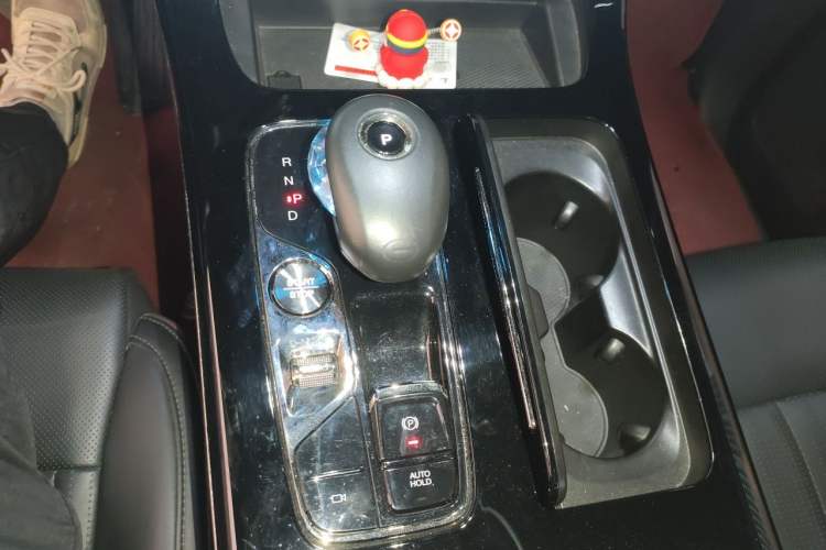 Used GAC Trumpchi M8 2023 Zongshi Series 400T Ultimate Edition Gear Lever