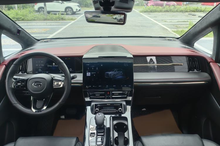 Used GAC Trumpchi M8 2023 Zongshi Series Dual-Motor YuZun Edition Interior 3