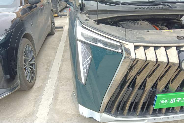 Used GAC Trumpchi M8 2023 Zongshi Series Dual-Motor Supreme Edition Right Front Headlight