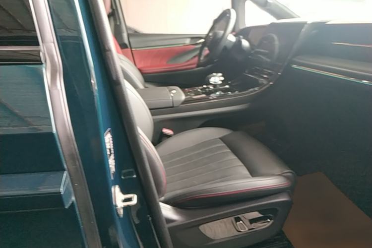 Used GAC Trumpchi M8 2023 Zongshi Series Dual-Motor YuZun Edition Right Front Seat