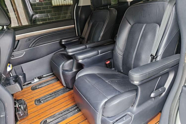 Used GAC Trumpchi M8 2023 Lingxiu Series 390T Prestige Edition Left Rear Seat