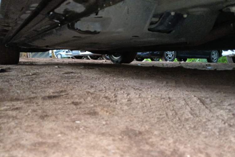 Used GAC Trumpchi M8 2023 Zongshi Series 400T Flagship Edition Chassis Front Right