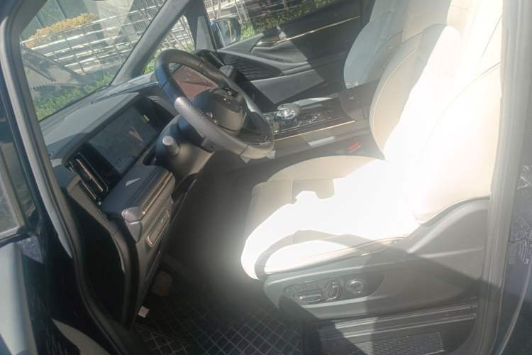 Used GAC Trumpchi M8 2023 Zongshi Series 400T Flagship Edition Left Front Seat
