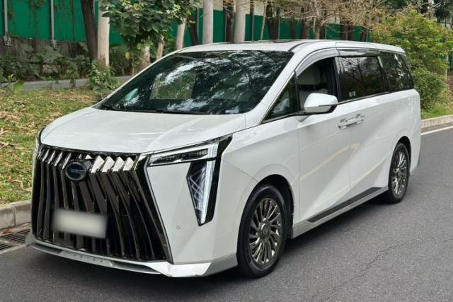 Used GAC Trumpchi M8 2023 Zongshi Series Dual-Motor Flagship Edition