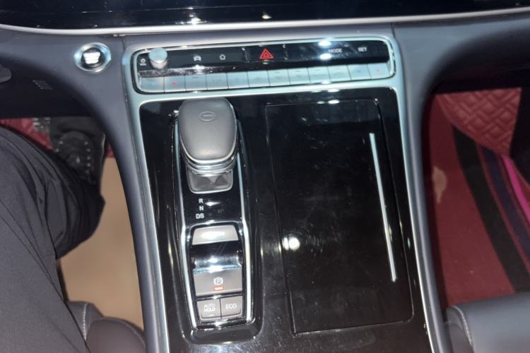 Used GAC Trumpchi M8 2023 Lingxiu Series 390T Deluxe Edition Audio And AC Panel