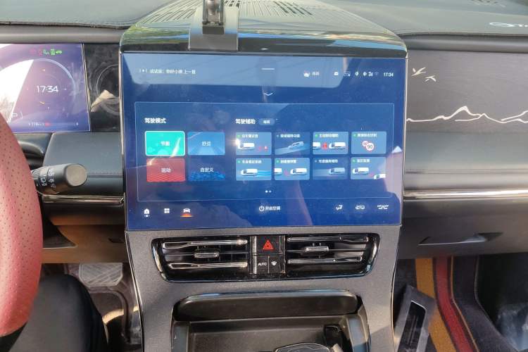 Used GAC Trumpchi M8 2023 Zongshi Series Dual-Motor YuZun Edition Audio And AC Panel