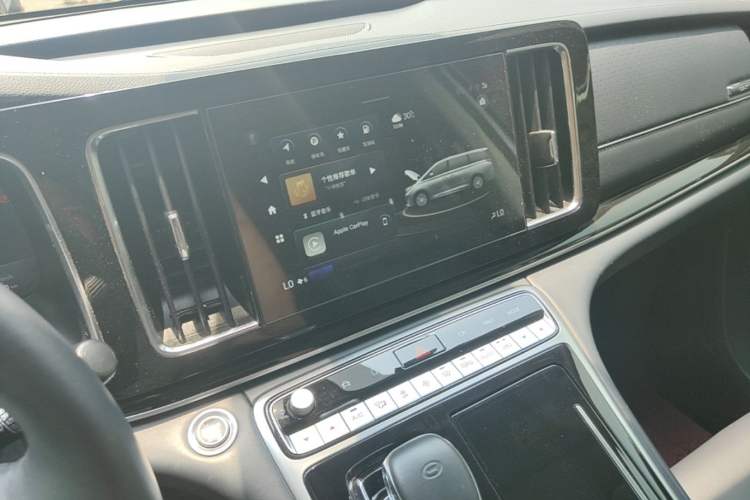 Used GAC Trumpchi M8 2023 Lingxiu Series 390T Prestige Edition Audio And AC Panel