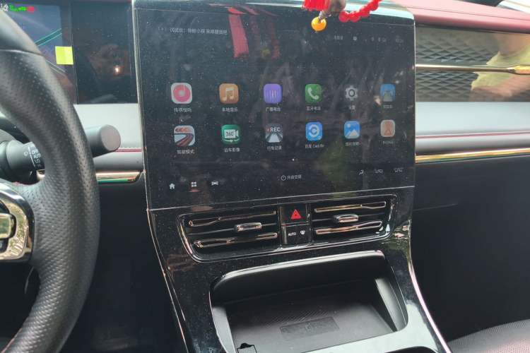 Used GAC Trumpchi M8 2023 Zongshi Series Dual-Motor Supreme Edition Audio And AC Panel