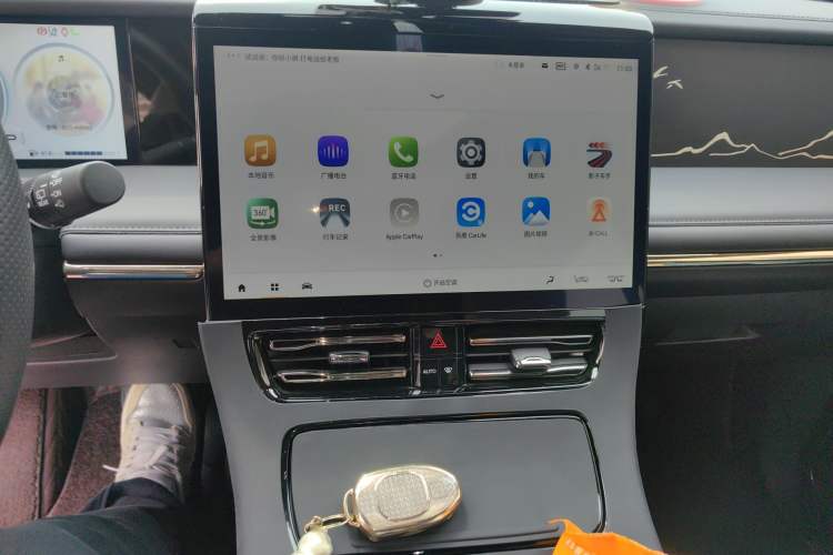 Used GAC Trumpchi M8 2023 Zongshi Series 400T Flagship Edition Audio And AC Panel