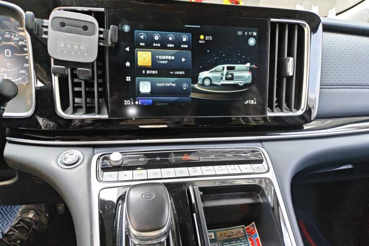 Used GAC Trumpchi M8 2023 Lingxiu Series 390T Prestige Edition Audio And AC Panel