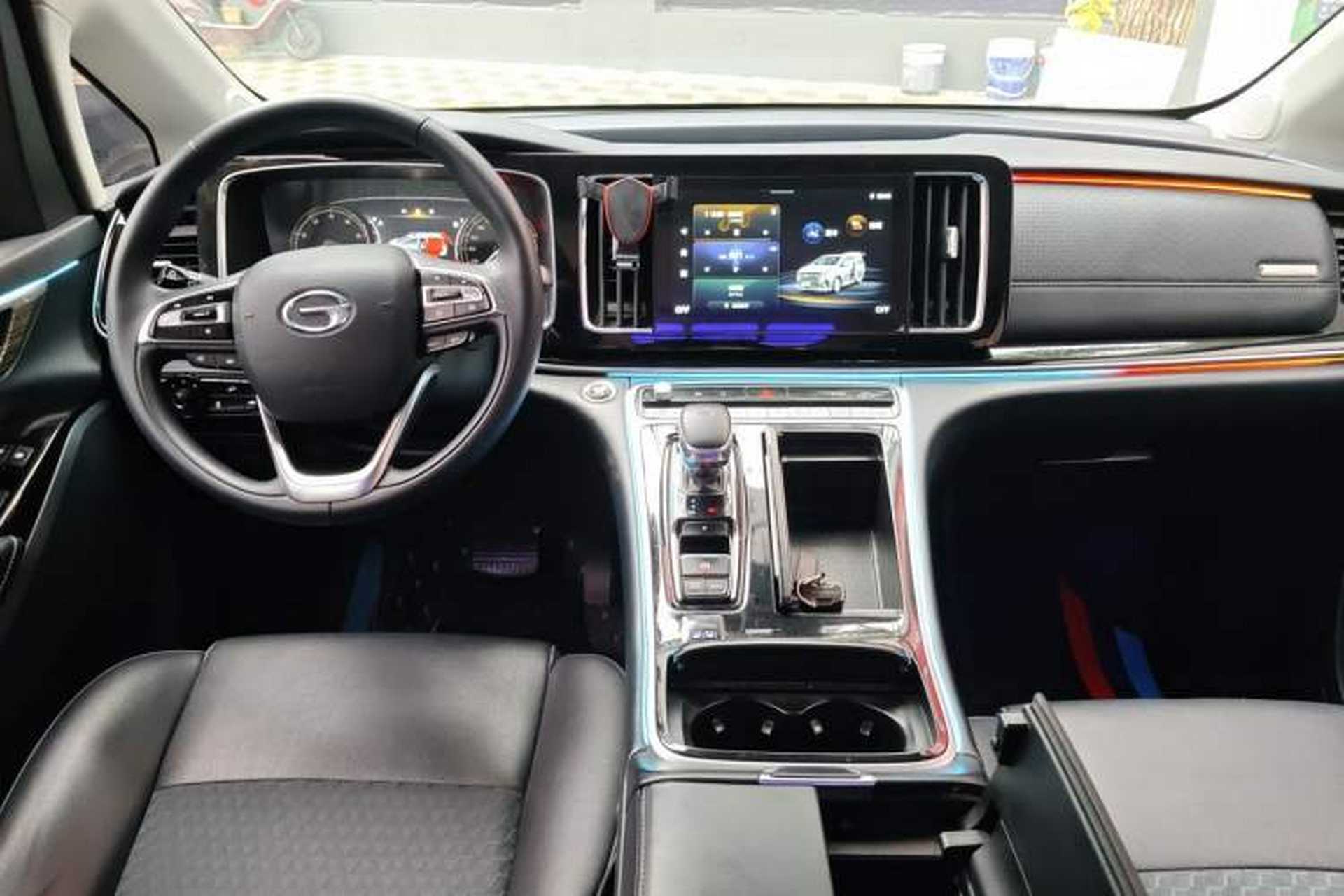 Used GAC Trumpchi M8 2023 Lingxiu Series 390T Luxury Edition Center Console