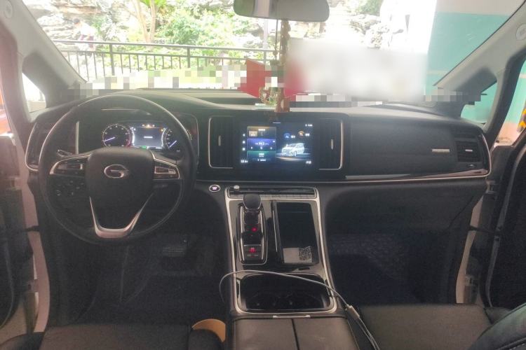 Used GAC Trumpchi M8 2023 Lingxiu Series 390T Luxury Edition Center Console