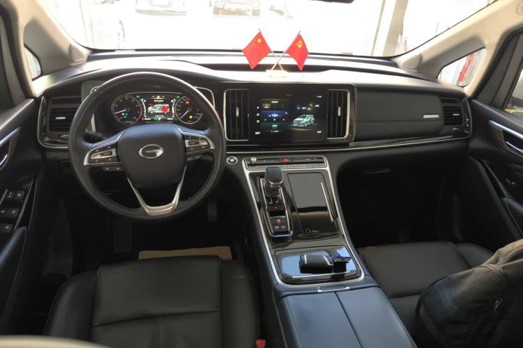 Used GAC Trumpchi M8 2023 Lingxiu Series 390T Deluxe Edition Center Console