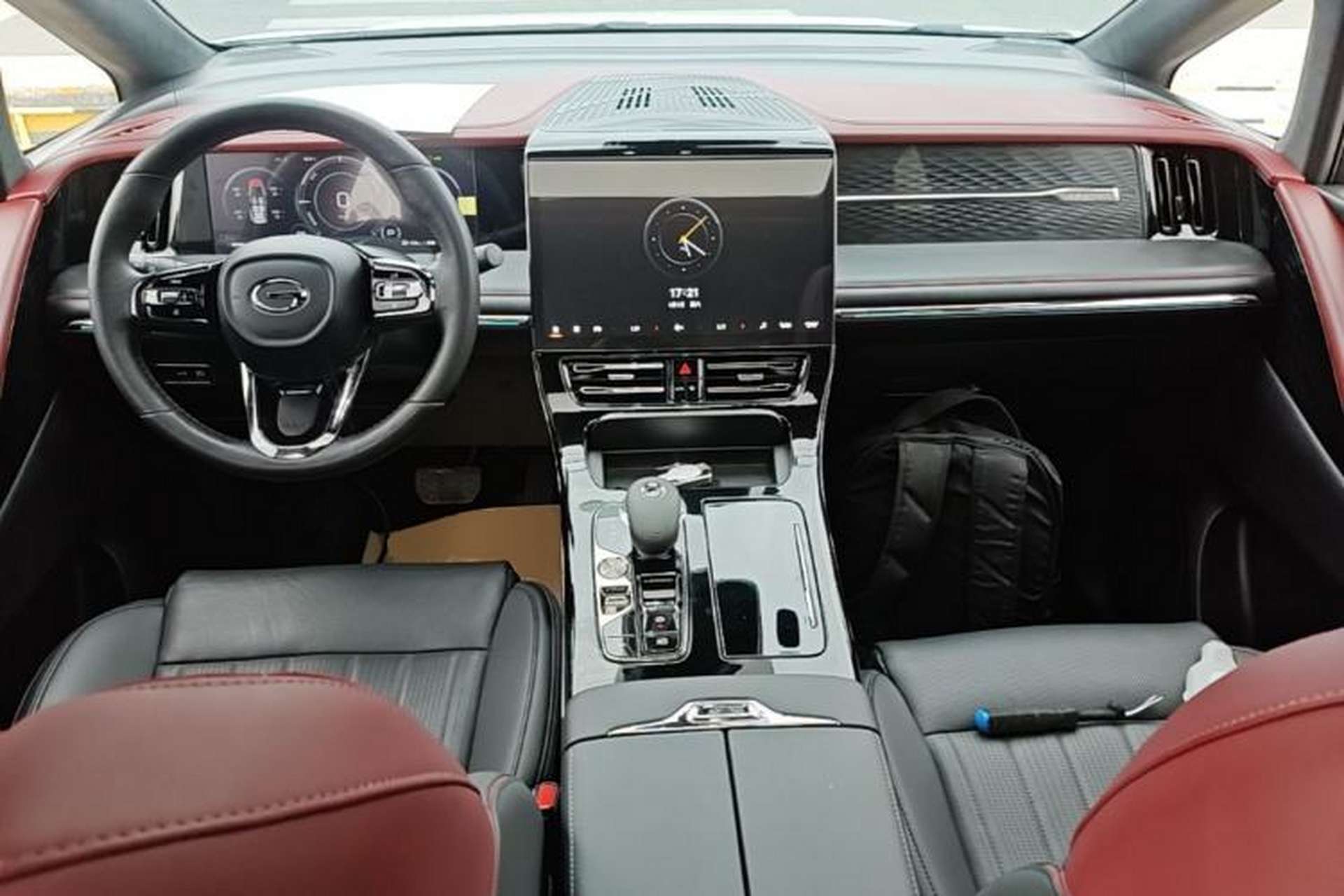 Used GAC Trumpchi M8 2023 Zongshi Series Dual-Motor Supreme Edition Center Console