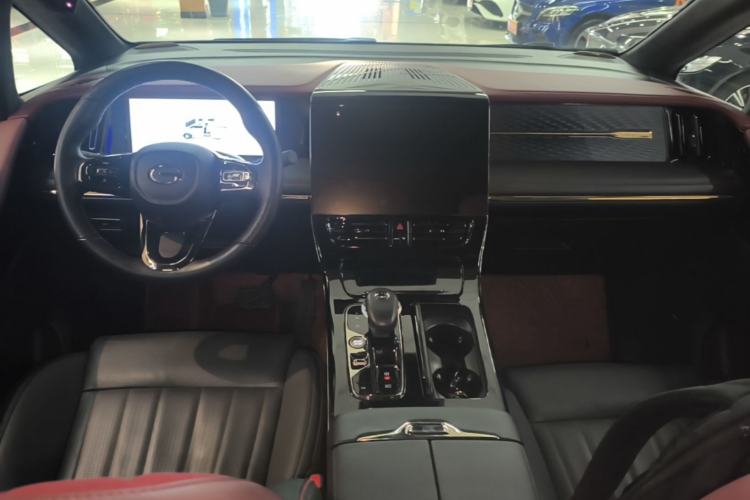 Used GAC Trumpchi M8 2023 Zongshi Series 400T Flagship Edition Center Console