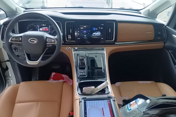 Used GAC Trumpchi M8 2023 Lingxiu Series 390T Deluxe Edition Center Console