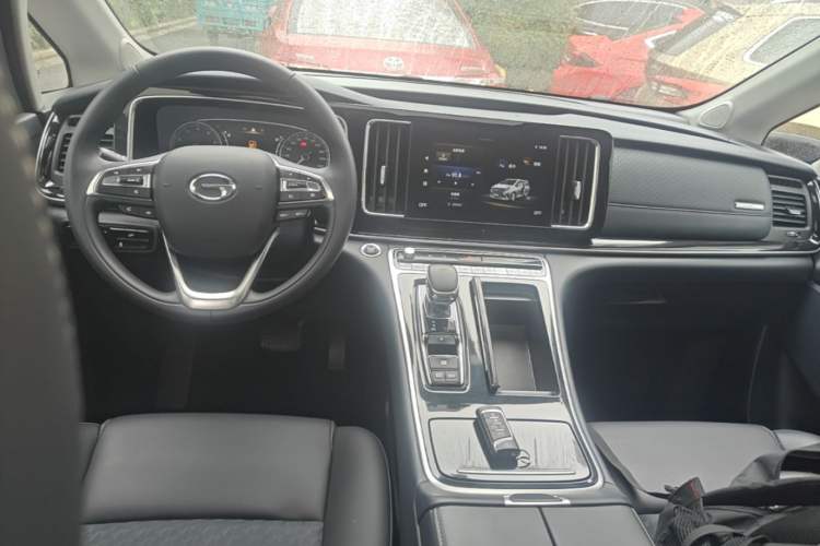 Used GAC Trumpchi M8 2023 Lingxiu Series 390T Luxury Edition Center Console