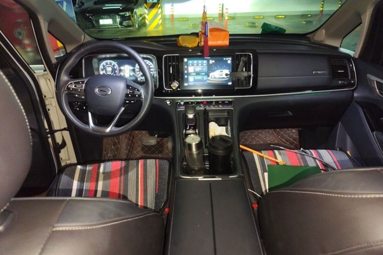 Used GAC Trumpchi M8 2023 Lingxiu Series 390T Prestige Edition Center Console