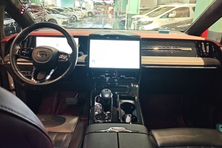 Used GAC Trumpchi M8 2023 Zongshi Series Dual-Motor YuZun Edition Center Console