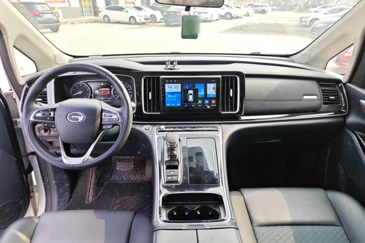 Used GAC Trumpchi M8 2023 Lingxiu Series 390T Luxury Edition Center Console
