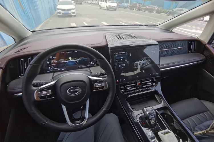 Used GAC Trumpchi M8 2023 Zongshi Series 400T Ultimate Edition Center Console