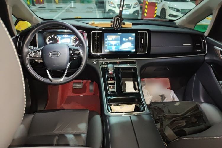 Used GAC Trumpchi M8 2023 Lingxiu Series 390T Deluxe Edition Center Console