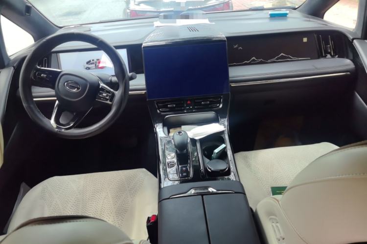 Used GAC Trumpchi M8 2023 Zongshi Series 400T Flagship Edition Center Console