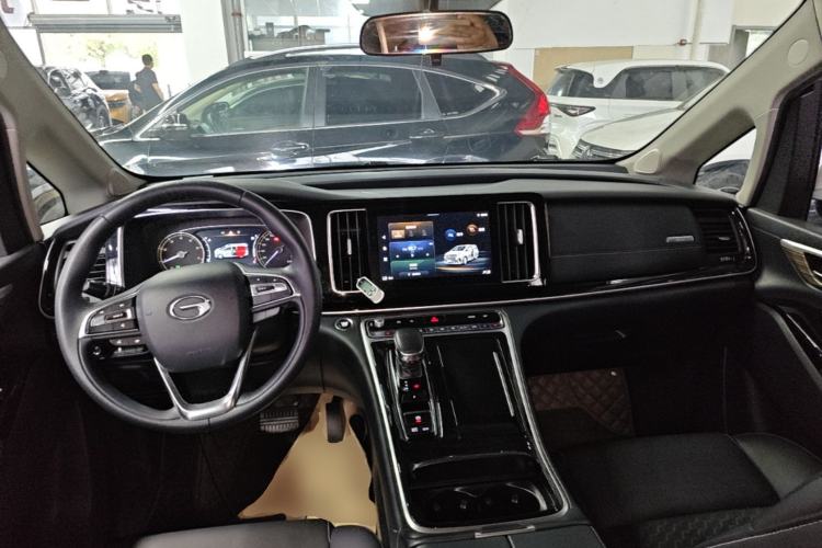 Used GAC Trumpchi M8 2023 Lingxiu Series 390T Luxury Edition Center Console