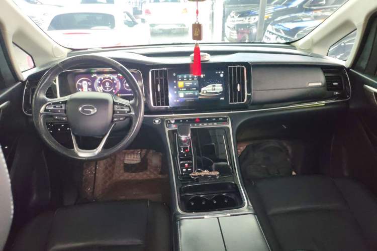 Used GAC Trumpchi M8 2023 Lingxiu Series 390T Prestige Edition Center Console