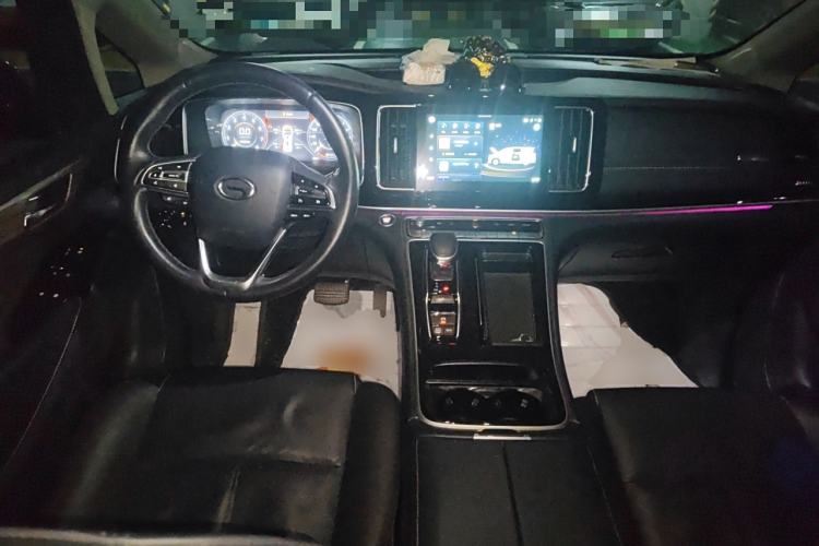 Used GAC Trumpchi M8 2023 Lingxiu Series 390T Ultimate Edition Center Console