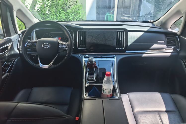 Used GAC Trumpchi M8 2023 Lingxiu Series 390T Deluxe Edition Center Console