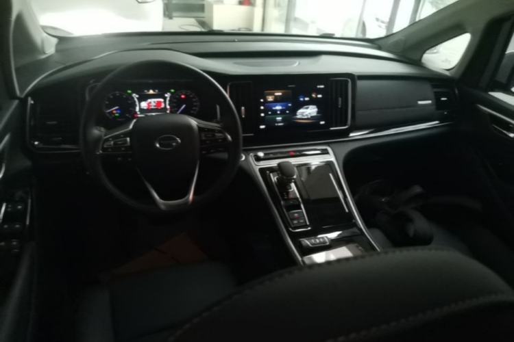 Used GAC Trumpchi M8 2023 Lingxiu Series 390T Deluxe Edition Center Console