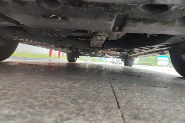 Used GAC Trumpchi M8 2023 Lingxiu Series 390T Deluxe Edition Chassis Front