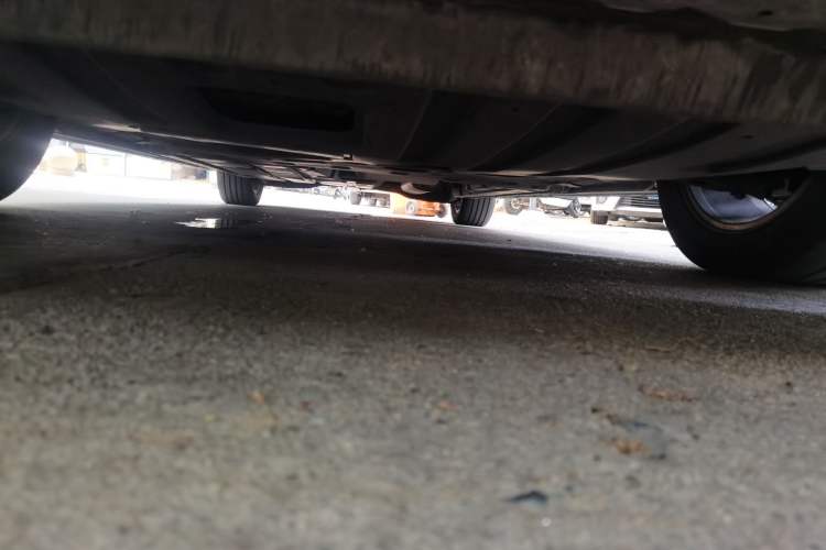 Used GAC Trumpchi M8 2023 Zongshi Series Dual-Motor YuZun Edition Chassis Front