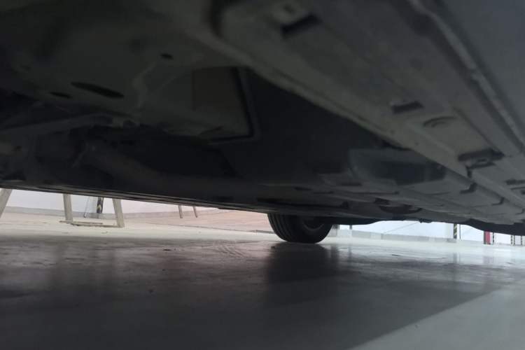 Used GAC Trumpchi M8 2023 Zongshi Series 400T Flagship Edition Chassis Front Left