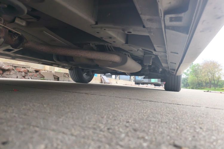 Used GAC Trumpchi M8 2023 Lingxiu Series 390T Prestige Edition Chassis Front Left