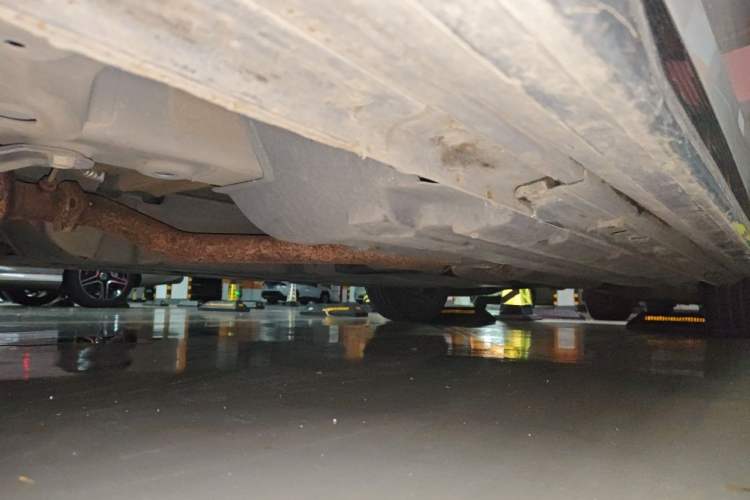 Used GAC Trumpchi M8 2023 Zongshi Series Dual-Motor YuZun Edition Chassis Front Left