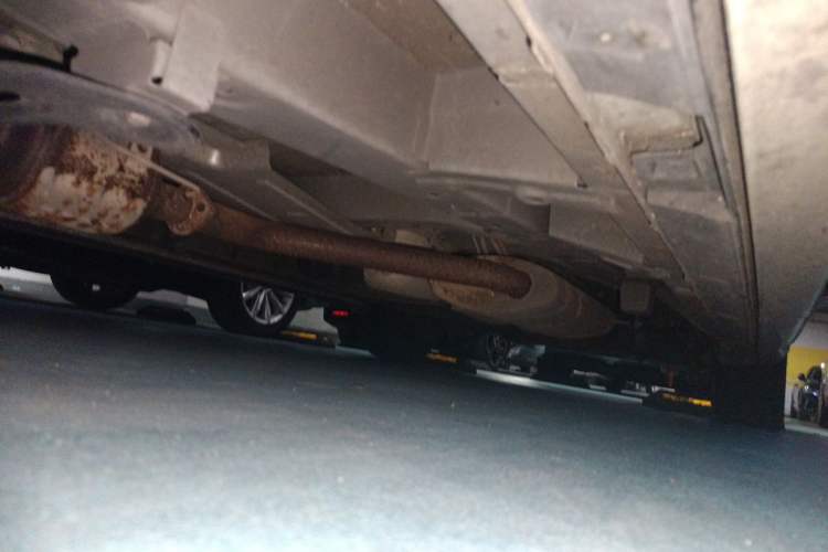 Used GAC Trumpchi M8 2023 Lingxiu Series 390T Deluxe Edition Chassis Front Left